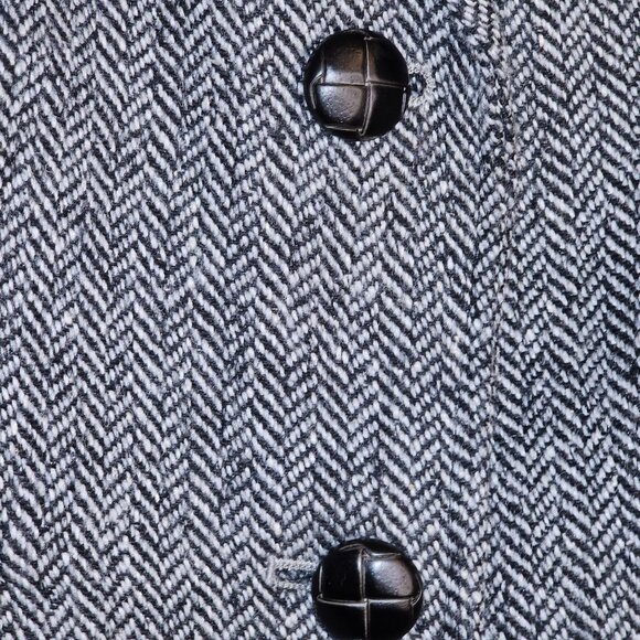 Talbots mixed wool herringbone pattern fitted blazer with braided buttons - Picture 8 of 10
